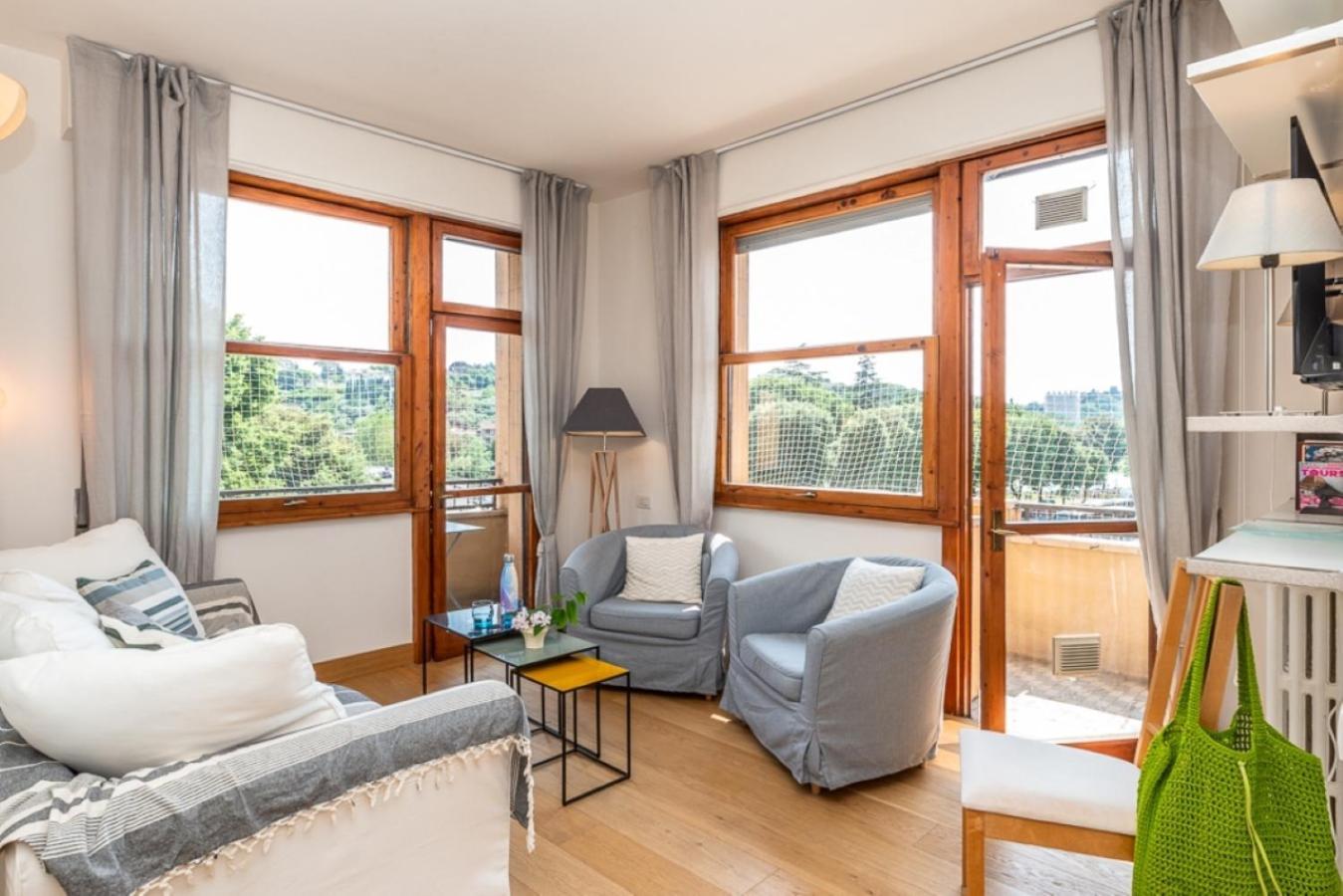 Apartment Lungarno Del Tempio River View By 360rentals Florence